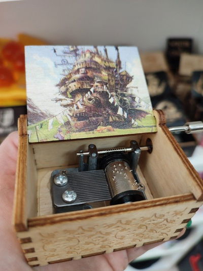 Cajita de música El Castillo Vagabundo Studio Ghibli b