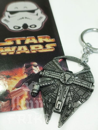 Llavero destapador Star Wars Halcón Milenario
