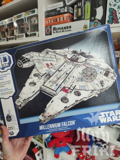 Halcon Milenario 4D Star Wars Nave a escala