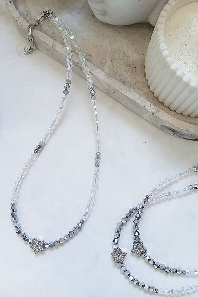 COLLAR - ESTRELLA STRASS PLATEADO