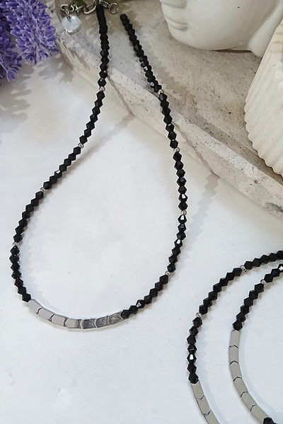 COLLAR - FLECHITA HEMATITE NEGRO