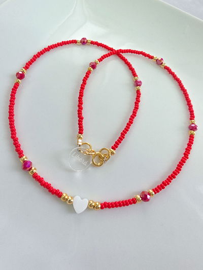 COLLAR - ORO LAMINADO - FINITO CORAZÓN NÁCAR ROJO 