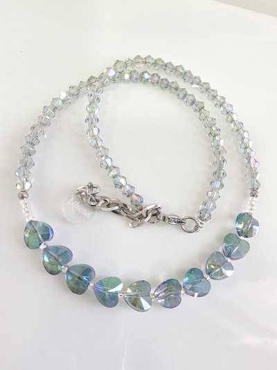 COLLAR - CORAZONES CRISTAL VERDE