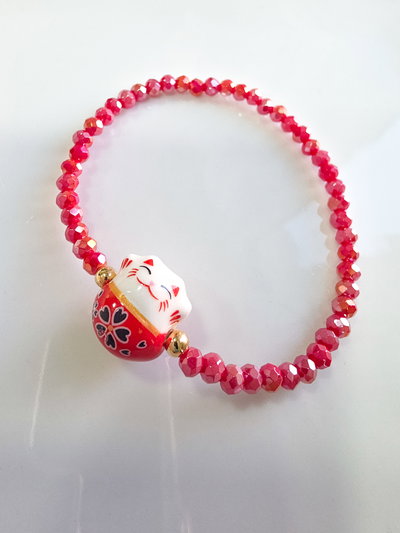 PULSERA - ORO LAMINADO - MANEKI NEKO ROJA