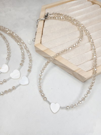 COLLAR - CORAZON NÁCAR NATURAL