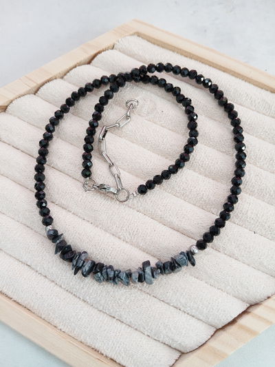 COLLAR - ESCALLAS OBSIDIANA NEVADA