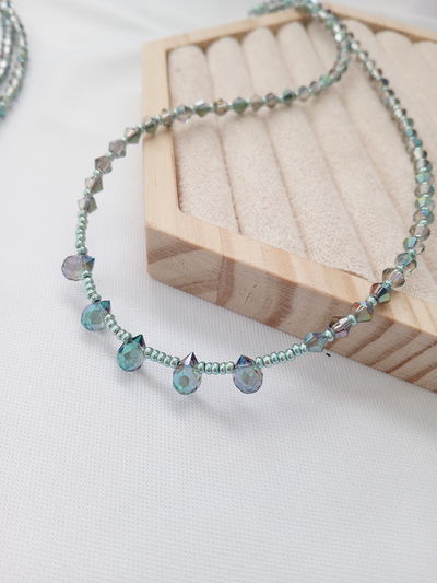 COLLAR - GOTITAS CRISTAL VERDE