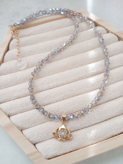 COLLAR - ORO LAMINADO - FLOR DE LOTO