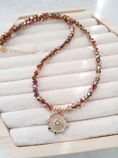COLLAR - ORO LAMINADO - MEDALLA CUBICS