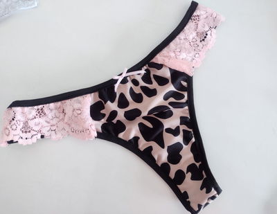 Colaless Print 