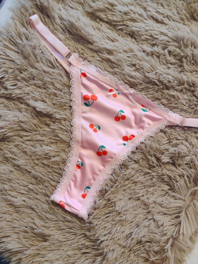 Bombi Les Cherry
