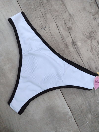 Colales Morley blanca 