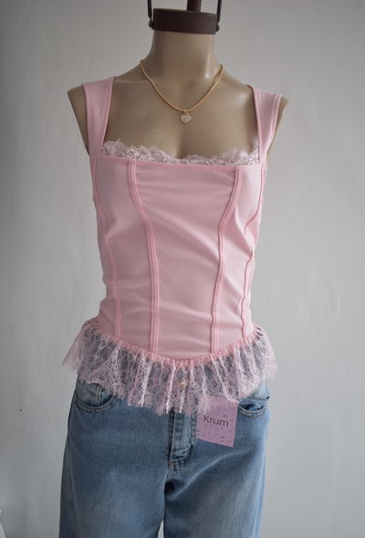 Top pink lace