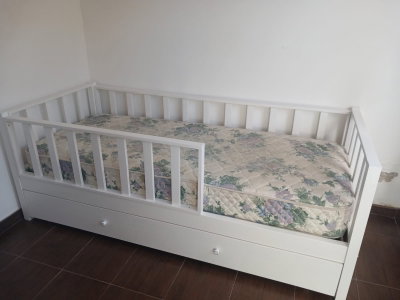 Cama montessori 