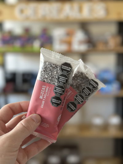 Barra de cereal (cacao y avellanas)