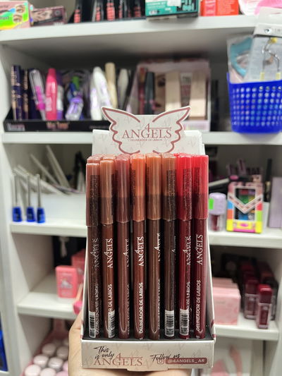 Lápiz de labio x8 unidades 