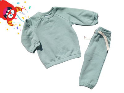 Conjunto buzo + pantalón