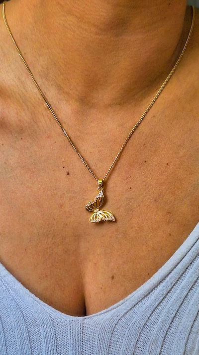 CADENITA GOLD BUTTERFLY (con barrita grabada)