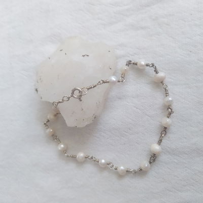 Tobillera de plata 925 y perlas blancas