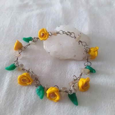 Tobillera cuarzo rutilado y flores amarillas