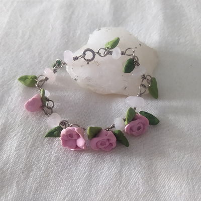 Pulsera cuarzo rosa y rosas rosas