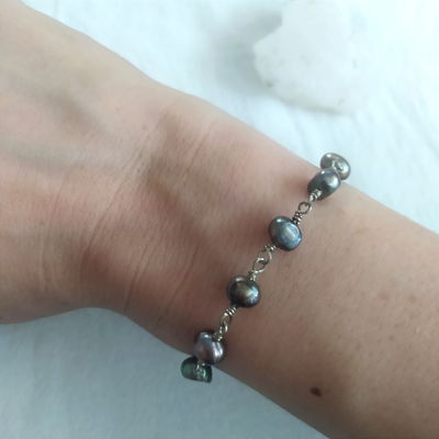 Pulsera de plata 925 y perlas peltre verdosas