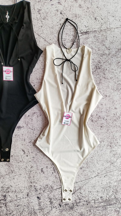 BODY ELIANA