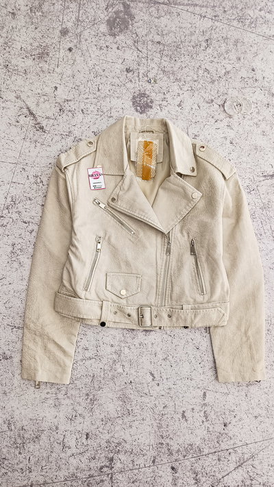 CAMPERA REGINA
