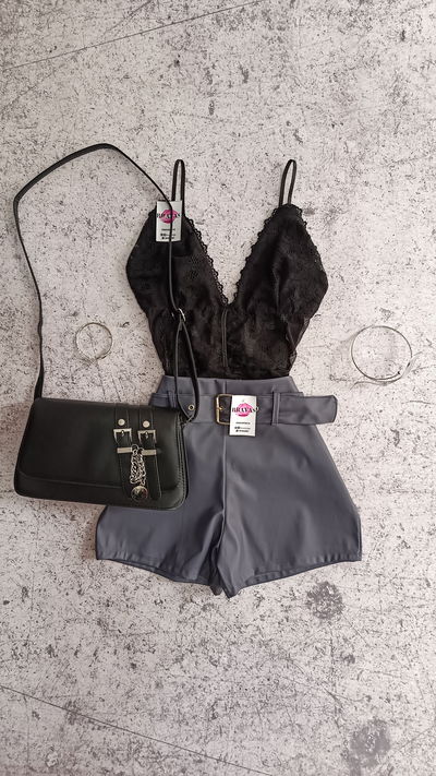 SHORT RAFAELA