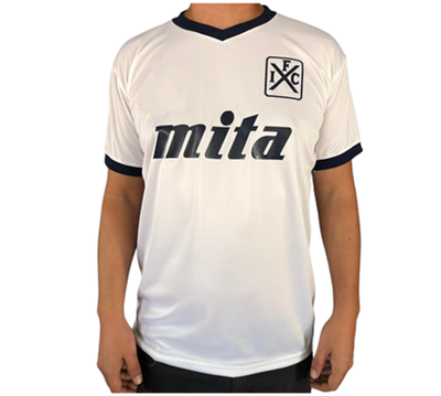 Camiseta Mita Alternativa