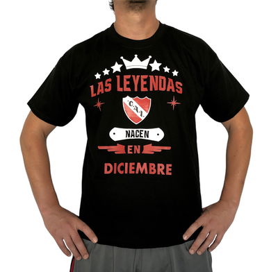 Remera “Las leyendas nacen en…” 