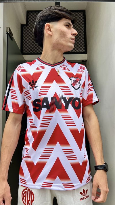 CAMISETA RIVER PLATE RETRO SANYO ALTERNATIVA 1993