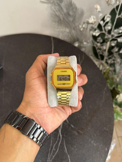 RELOJ MODELO C36 DORADO