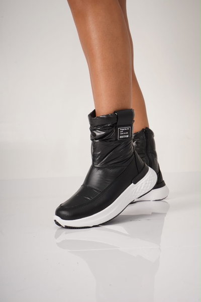 ANKLE