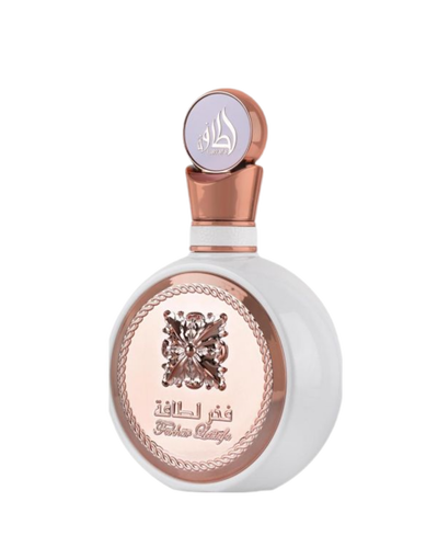 "Fakhar Woman: el perfume que hace que hasta las rosas se sonrojen." 🌹😊