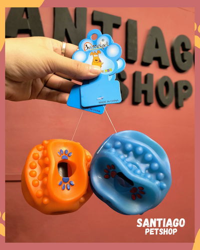 Pelota con dispenser de alimento
