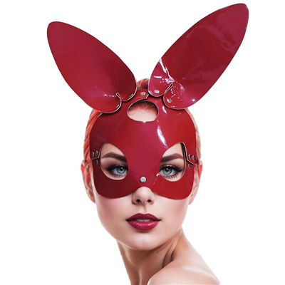 Mascara Conejo Charol Rojo