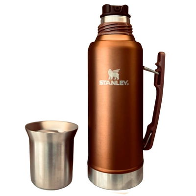 Termo símil Stanley con pico cebador 1200ml