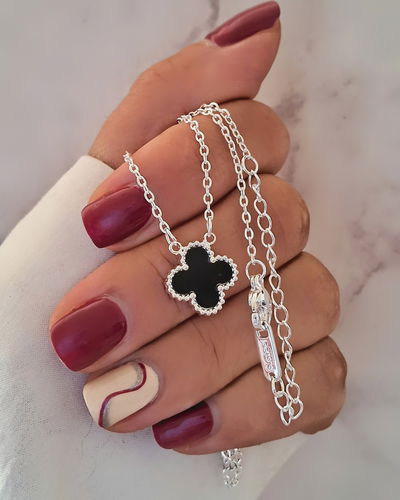 Collar Cleef Nácar Negro 45-5cm Ac. Blanco 