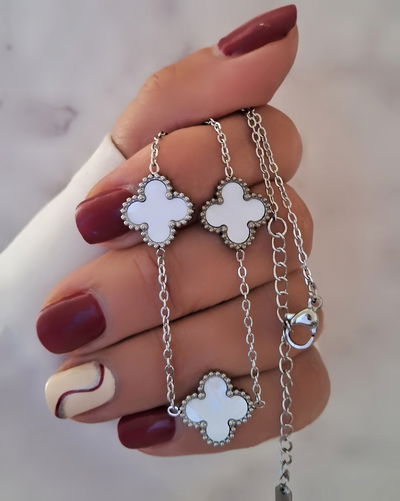 Collar Clovers Blanco Dije Grande 40-5cm Ac. Quirúrgico 