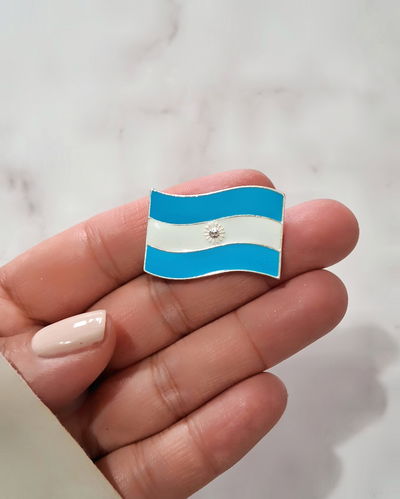 Escarapela Bandera con Sol Plateado