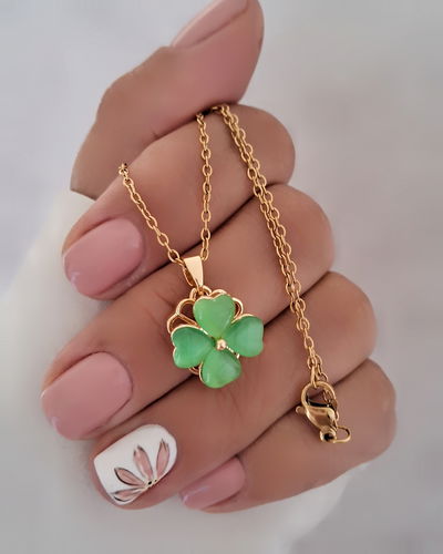 Collar Giratorio Trébol Verde 45cm Ac. Dorado 
