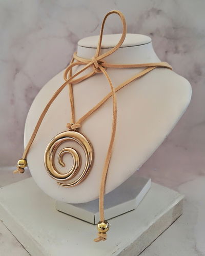Choker Gamuza Caracol Ac. Dorado 