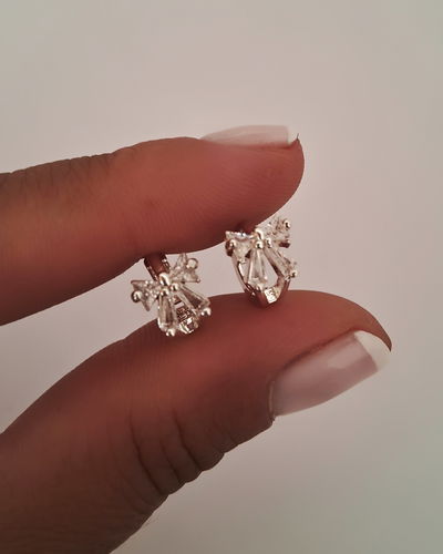 Argollas Click Moño 0,8cm Ac. Blanco 