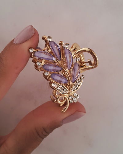 Broche Laurelia Violeta 