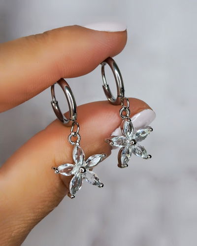 Argollas Flor Gem Cristal Ac. Quirúrgico 