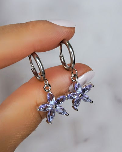 Argollas Flor Gem Lila Ac. Quirúrgico 