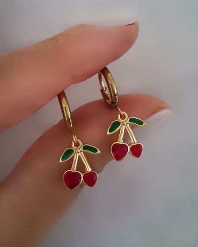 Argollas 8mm Cherry Love Ac. Dorado 