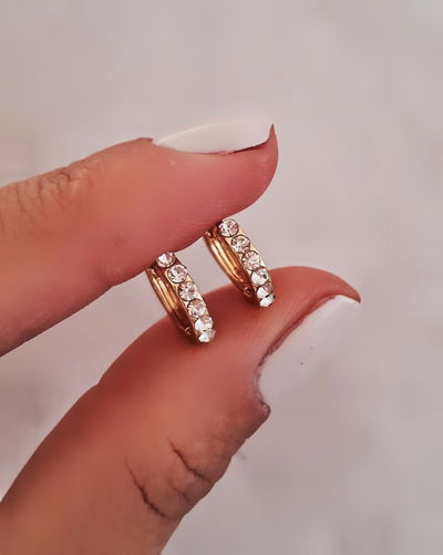 Argollas Abril Cristal 1cm Ac. Dorado 