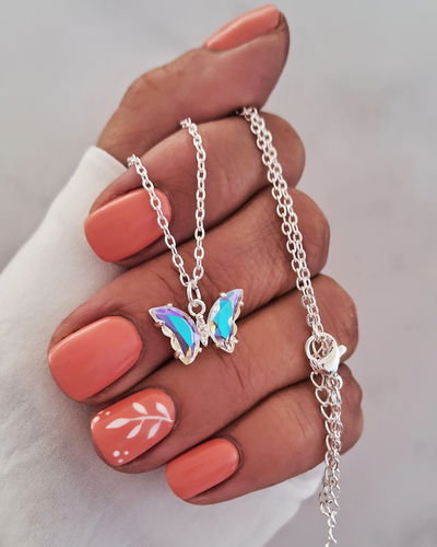 Collar Mariposa Nácar Tornasol 45-5cm Ac. Blanco 